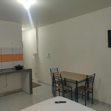 St-Laurent Centre - Baka Lycee Confort T1 Saint-Laurent du Maroni Εξωτερικό φωτογραφία
